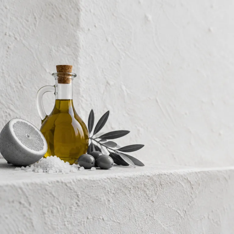 How to choose a coast Italian city stay in Positano for an iconic seafront escape
